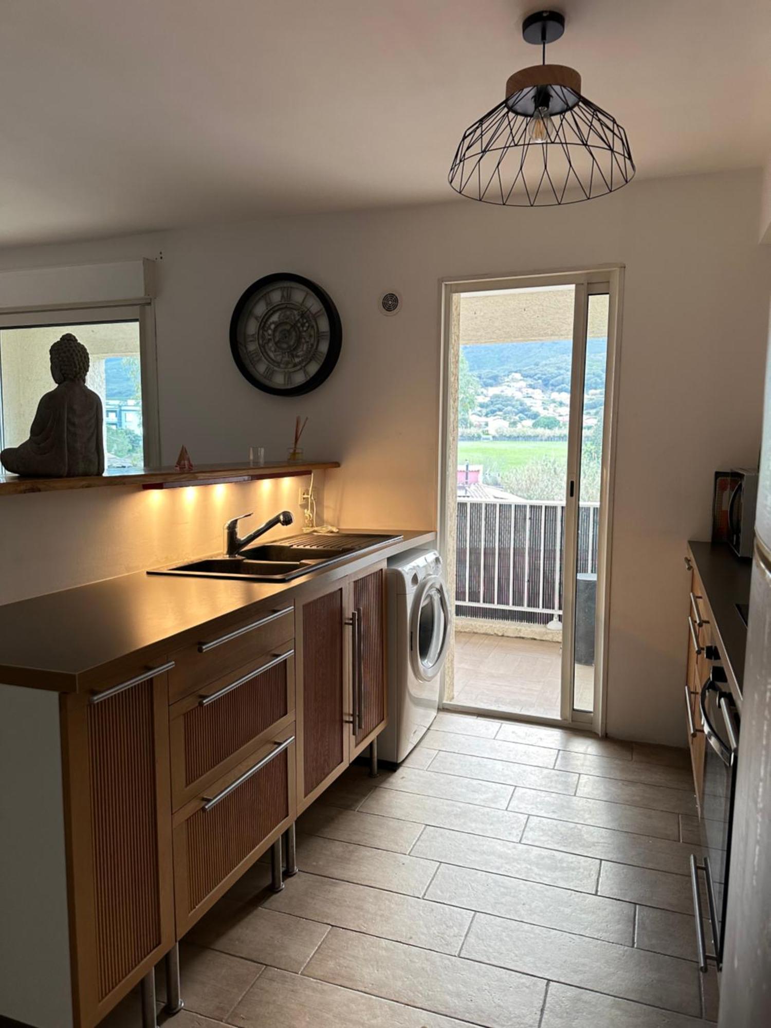T2 - Vue Montagne Biguglia (Corsica)